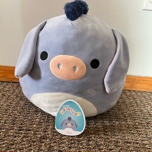 fina the squishmallow